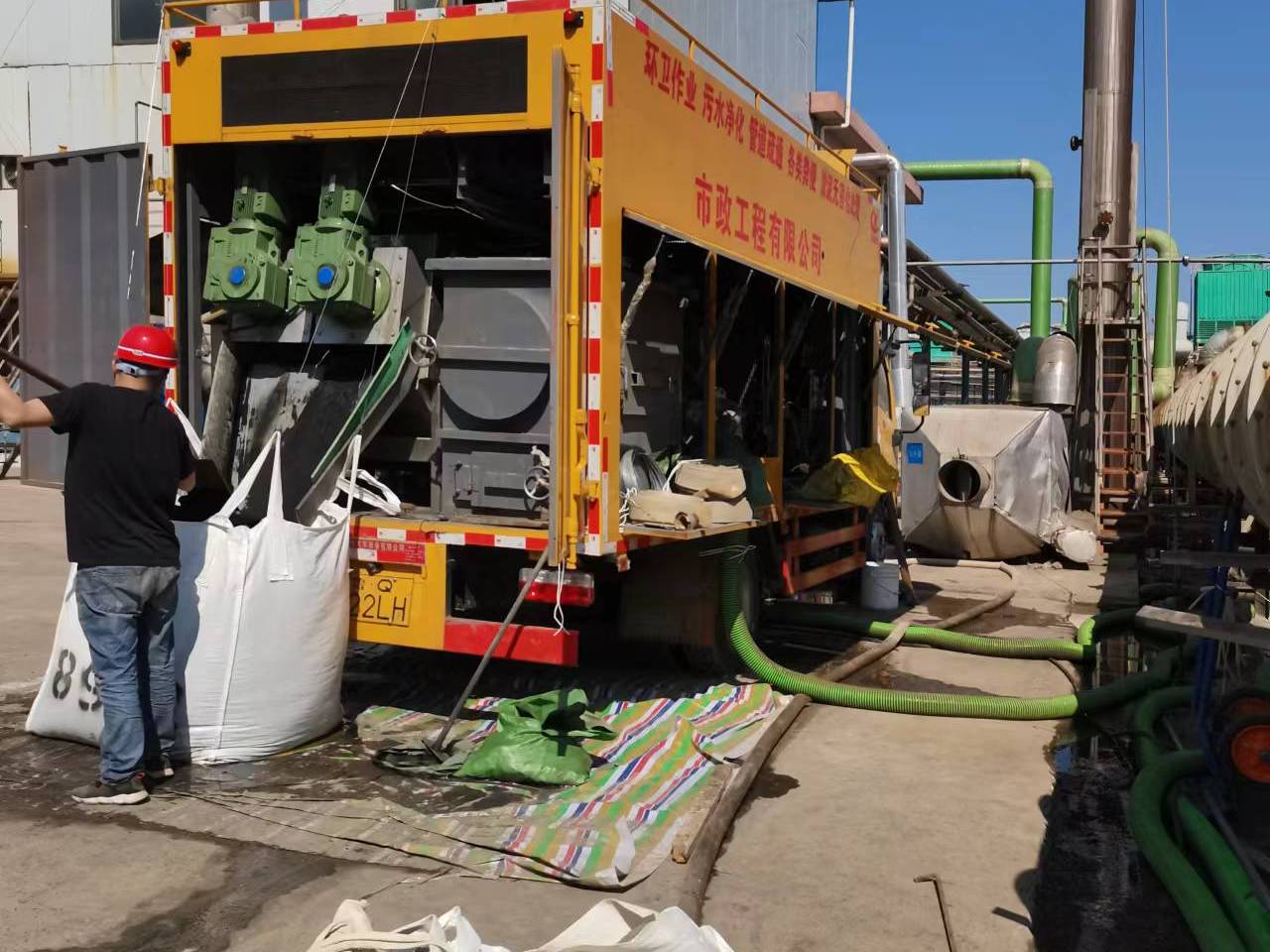 韩城淤泥压干处理